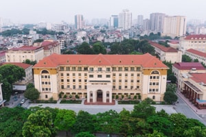Trường đại học là ‘cái nôi’ y khoa lâu đời nhất của cả nước công bố học phí lên tới 80 triệu/năm, phụ huynh biết để dặn con lựa chọn ngành học
