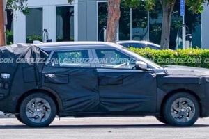 Thêm một chiếc SUV hạng B lộ diện: Dáng vuông như Santa Fe, dài 4,5m, rục rịch thêm bản hybrid?