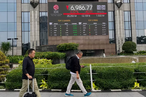 Nhà đầu tư nước ngoài tháo chạy, nền kinh tế lớn nhất Đông Nam Á ‘bốc hơi’ hơn 1,37 triệu tỷ đồng