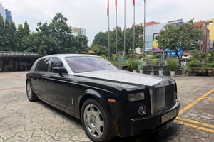 Huyền thoại Rolls-Royce Phantom giá 24 tỷ từng là biểu tượng của giới siêu giàu giờ chỉ còn ngang chiếc SUV phổ thông: Có nên 'xuống tiền'?