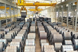 Không cạnh tranh nổi thép Trung Quốc, một doanh nghiệp đầu ngành báo lãi giảm gần 70%