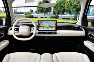 SUV điện giá chỉ ngang xe máy, rẻ hơn cả Kia Morning: Thiết kế xinh xắn, chạy hơn 300 km, sinh ra là để dành cho chị em phụ nữ