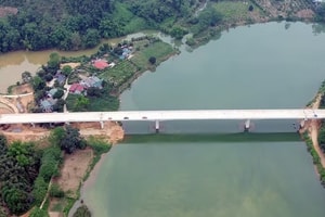 Cao tốc dài hơn 100km chạy xuyên tỉnh rộng thứ 2 miền Bắc nỗ lực ‘về đích’