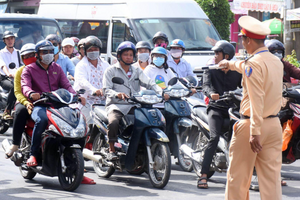 Xử phạt hơn 53.000 tài xế và chủ phương tiện giao thông, tạm giữ 277 xe ô tô, 13.033 xe mô tô