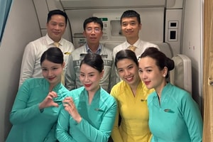 Giáo sư người Việt kịp thời cấp cứu hành khách trên chuyến bay đến Pháp