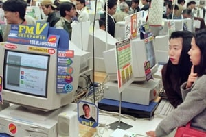 Cựu chủ tịch 'đế chế internet Nhật' tuyên bố: Con người là 'rào cản', rời ghế sau 30 năm để lập công ty 1 người, vận hành bằng AI