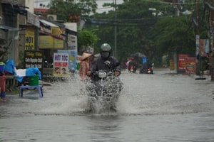 Nam Bộ, Tây Nguyên mưa to vào chiều tối