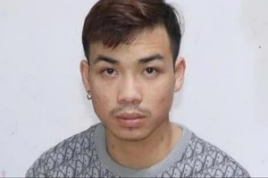 Chính thức: Khởi tố, bắt cha dượng SN 2004 bạo hành bé gái 4 tuổi tử vong