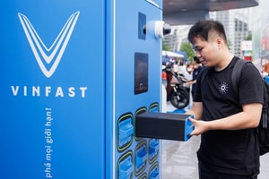 Người dùng VinFast sắp hưởng lợi lớn: 3.000 tủ đổi pin ồ ạt đổ bộ hệ thống PVOIL