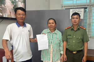 Tiếp nhận trình báo về giao dịch 48 triệu đồng: Công an lập tức vận động, mời bà Lý Thị Hồng lên làm việc