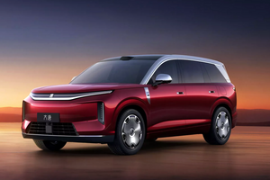 BYD ra mắt SUV điện lớn hơn Kia EV9 và Hyundai Ioniq 9: Nhận 30.000 đơn sau 24 giờ, sạc 9 phút chạy gần 1.000 km