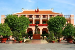 Bảo tàng Hồ Chí Minh tạm dừng đón khách