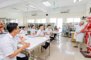 2026, trường Đại học 'cổ' nhất Việt Nam dành 40% chỉ tiêu tuyển thẳng, ai có cơ hội vào bằng 'vé VIP'?