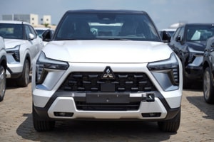 SUV bán chạy nhất của Mitsubishi tại Việt Nam đã về bản 2026, giá khoảng 560 triệu đồng, thêm nhiều trang bị đáng chú ý