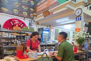 Công an phát thông báo quan trọng đến các hộ kinh doanh tại Hà Nội