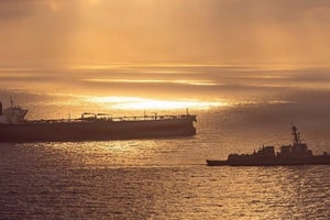 Iran tuyên bố mở rộng phạm vi phòng thủ eo biển Hormuz lên 500 km