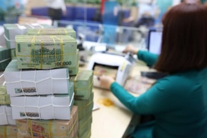 Mục tiêu tăng trưởng hai con số đặt ra bài toán khó cho chính sách tiền tệ