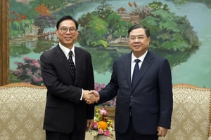 Chủ tịch một hiệp hội Trung Quốc trực tiếp sang Việt Nam tìm cơ hội đầu tư, chú ý đặc biệt tới đường sắt tốc độ cao, AI