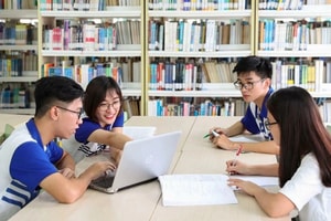 Mỗi sinh viên đang học đại học dưới 22 tuổi sẽ được nhận tiền 975.000/tháng, áp dụng từ nay 2026: Chi tiết những ai được hưởng, áp dụng tại địa phương nào?