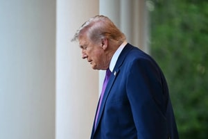Tổng thống Mỹ Trump tin Iran sẽ ngừng làm giàu uranium