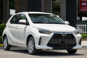 Nhiều mẫu xe Nhật bất ngờ chạm đáy doanh số, có mẫu xe không giao nổi 1 chiếc trong cả tháng