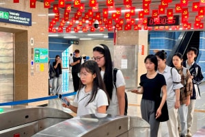 Tin vui: Hà Nội dự kiến miễn phí một dịch vụ cho toàn bộ sinh viên, công nhân, người nghèo