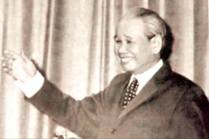 Nhà thơ duy nhất Việt Nam từng làm Bộ trưởng Bộ Ngoại giao, được đặt tên cho tuyến đường có nhiều trường ĐH nổi tiếng