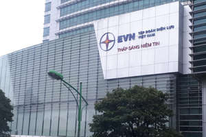 Sau kiến nghị chuyển khoản lỗ 45.000 tỷ vào giá điện, EVN gửi văn bản nóng tới Bộ Công Thương