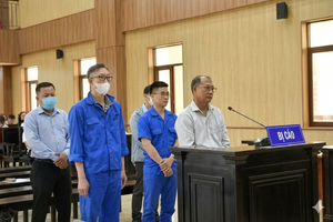 Tuyên án 4 năm 6 tháng tù đối với một cựu Giám đốc Sở Y tế