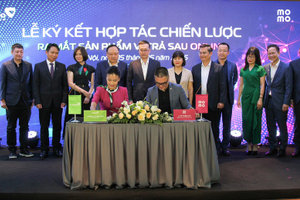 VCBNeo 'bắt tay' kỳ lân công nghệ MoMo mở rộng hệ sinh thái tài chính số