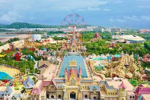 Việt Nam sắp có tổ hợp giải trí áp dụng mô hình chưa từng có trong lịch sử với thiết kế lấy cảm hứng từ Disneyland, tọa lạc tại thành phố giàu nhất cả nước