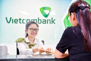 Hơn 800 tỷ đồng tiền ngoại đổ vào VCB sau 2 phiên
