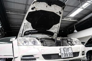 Xe Maybach ‘tháo bánh, tháo cửa’ của bà Trương Mỹ Lan bán được 16,6 tỷ