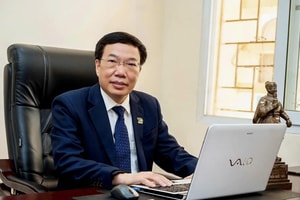 Hiệu trưởng, phó hiệu trưởng có quy định mới, áp dụng giống với giáo viên và phải thực hiện thêm một bước quan trọng