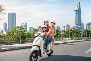 Dat Bike ‘chào sân’ mẫu xe máy điện 'rẻ như cho': Trang bị sạc tích hợp lần đầu có, cốp 50 lít, 2 phiên bản tùy chọn