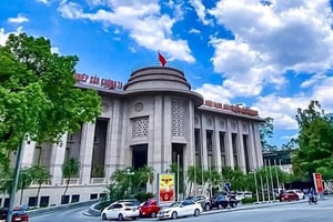 NHNN siết kỷ luật thị trường tiền tệ, yêu cầu giảm lãi suất