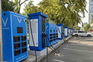 Sau xe điện, VinFast tiếp tục dẫn đầu một cuộc đua 'huyết mạch sống còn' của ngành ô tô trong tương lai