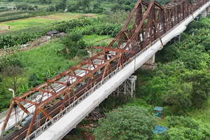 Ngày mai, cây cầu thép có tuổi đời lớn nhất Việt Nam chính thức thông xe trở lại