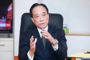Lãi suất huy động vượt 10,5%, sóng tăng lãi vay còn kéo dài?