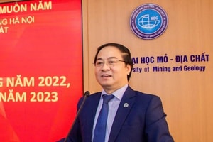 Ngôi trường tỷ phú Phạm Nhật Vượng từng theo học có Hiệu trưởng mới