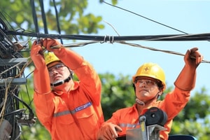 Miền Bắc nóng như đổ lửa, điện tiêu thụ liên tục lập kỷ lục