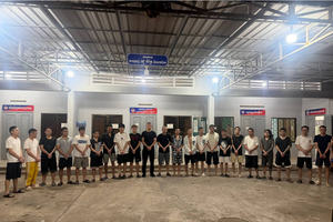Bắt giữ 51 người đàn ông trong bữa tiệc thác loạn, 36 đối tượng dương tính với ma túy
