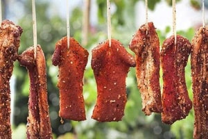 Trào lưu tự làm 'thịt một nắng' giữa đợt nắng nóng: Chuyên gia nói gì?