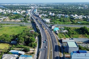 Trục đường 7km 6 làn từ TP. HCM xuống tỉnh biên giới giáp Campuchia sắp hoàn thành