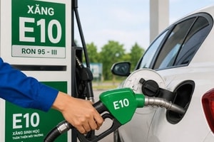 Lo dùng xăng E10 hại động cơ: Bộ Công Thương nói gì trước giờ G?
