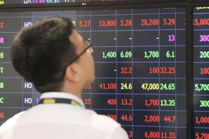 CTCK dẫn đầu thị phần môi giới gọi tên cổ phiếu nào trong kỳ cơ cấu ETF tháng 6?