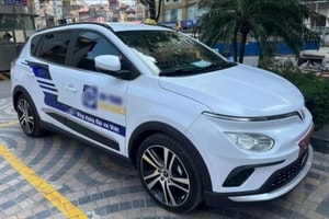Grab chính thức triển khai dịch vụ taxi sử dụng xe điện VinFast