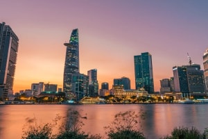 Quốc gia châu Á liên tiếp dẫn đầu dòng vốn FDI, rót kỷ lục 6,8 tỷ USD vào Việt Nam trong 5 tháng, bỏ xa Hàn Quốc và Trung Quốc