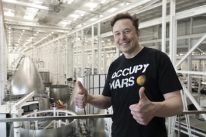 Elon Musk chuẩn bị làm nên lịch sử