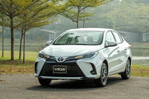 Những mẫu sedan cũ giữ giá đỉnh nhất tầm 300 triệu giúp người mua không bị lỗ